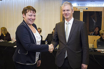 Elke Maes und Dr. Sebastian Hopfner, alternierende Vorsitzende des Europäischen Sektoralen Sozialen Dialogs