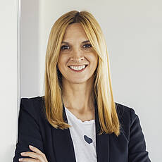 Porträt von Betina Kirsch