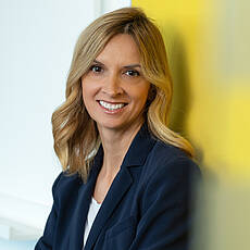 Porträt von Betina Kirsch