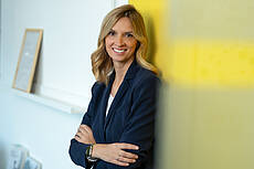 Porträt von Betina Kirsch