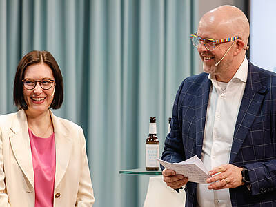 Julia Blank und Dr. Michael Gold