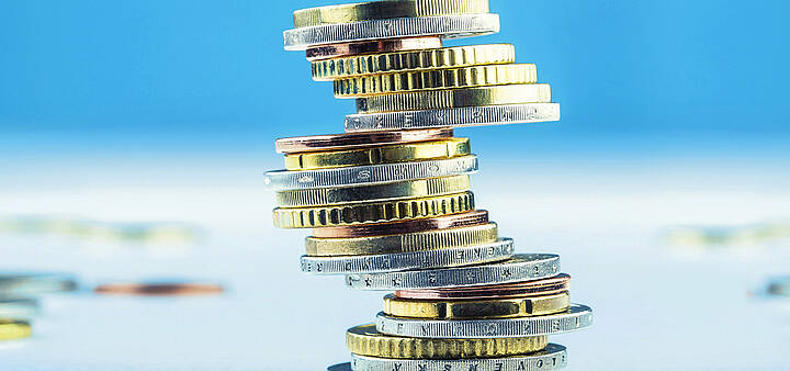 Abbildung aufeinander gestapelter Münzen