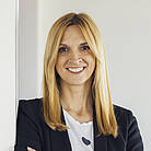 Porträt von Betina Kirsch Porträt von Betina Kirsch